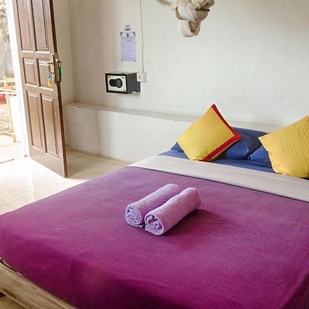 Kris Kos Hotel Canggu  Ngoại thất bức ảnh