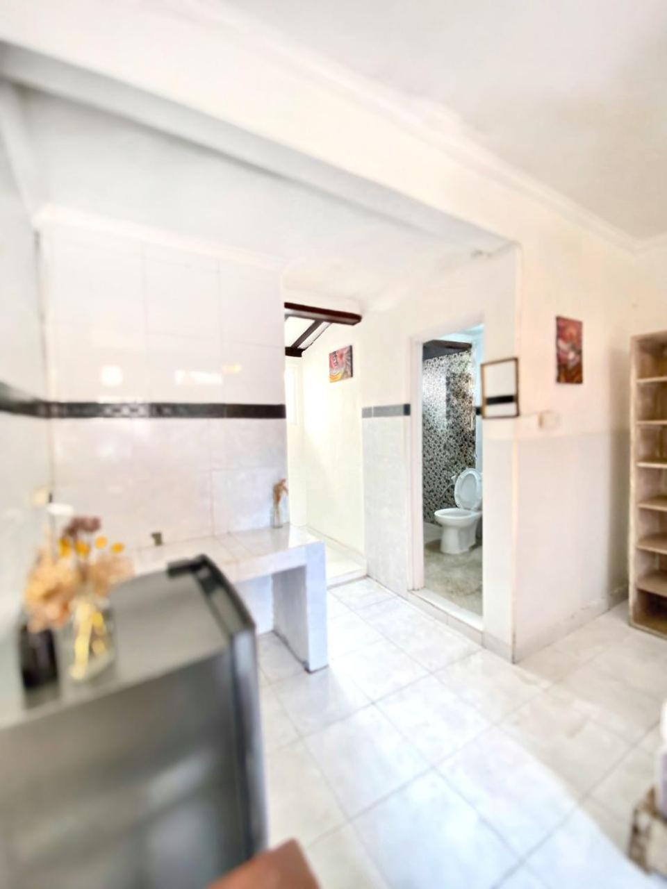 Kris Kos Hotel Canggu  Ngoại thất bức ảnh