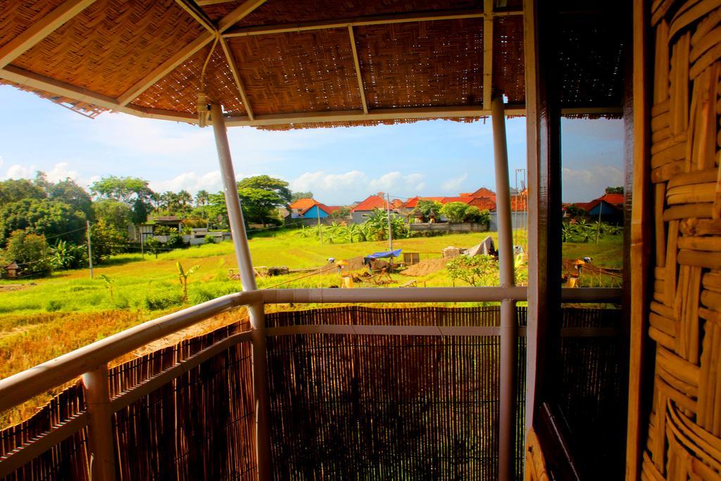 Kris Kos Hotel Canggu  Ngoại thất bức ảnh