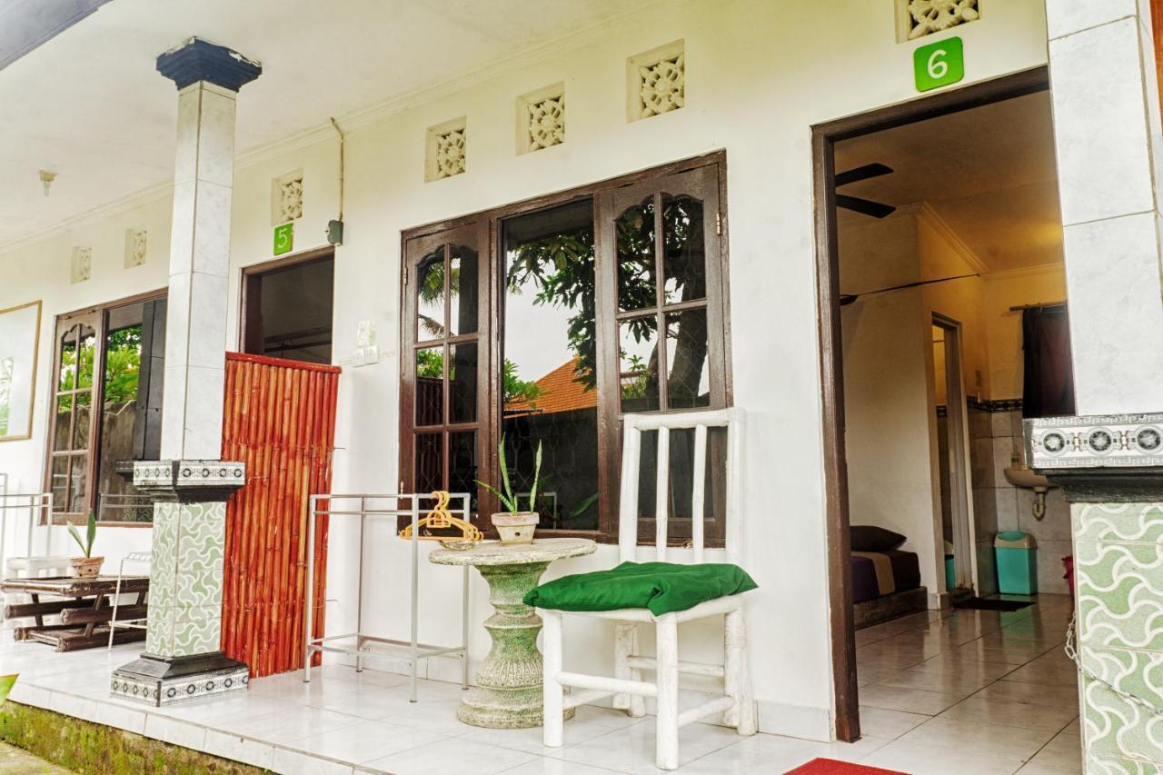 Kris Kos Hotel Canggu  Ngoại thất bức ảnh