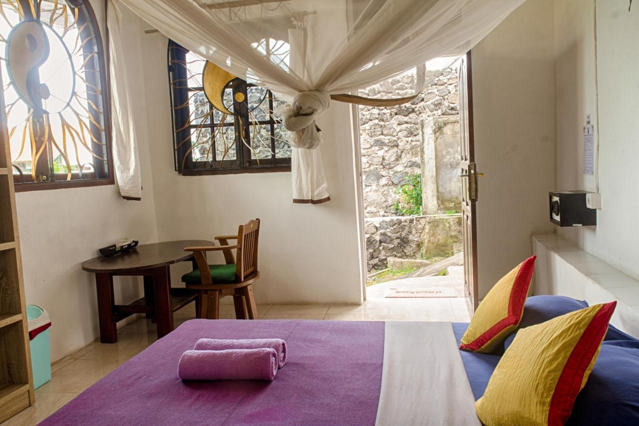 Kris Kos Hotel Canggu  Ngoại thất bức ảnh